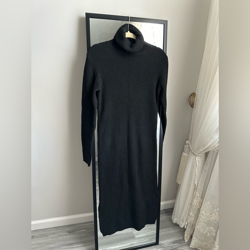 Midi sweater dress